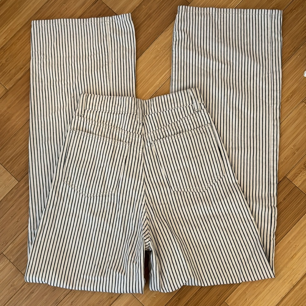 Striped Denim - Picture 5 of 6